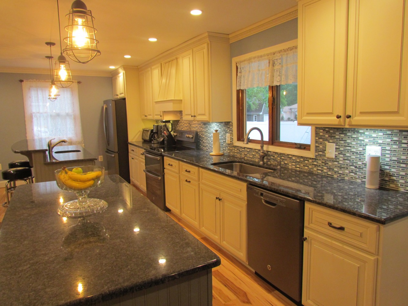 Capital Kitchen Refacing 